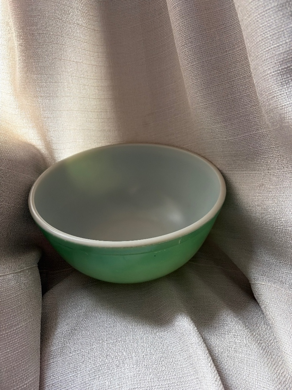 Very Old Pyrex Green 2 Qt Mixing Bowl Vintage